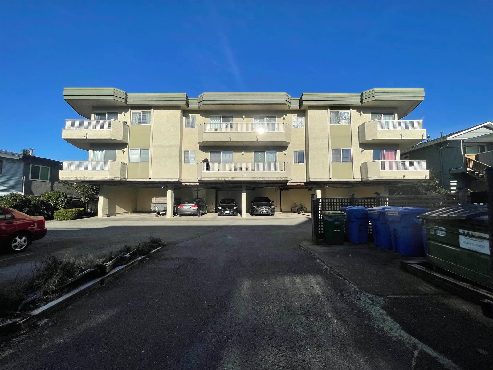 Listing Image 18