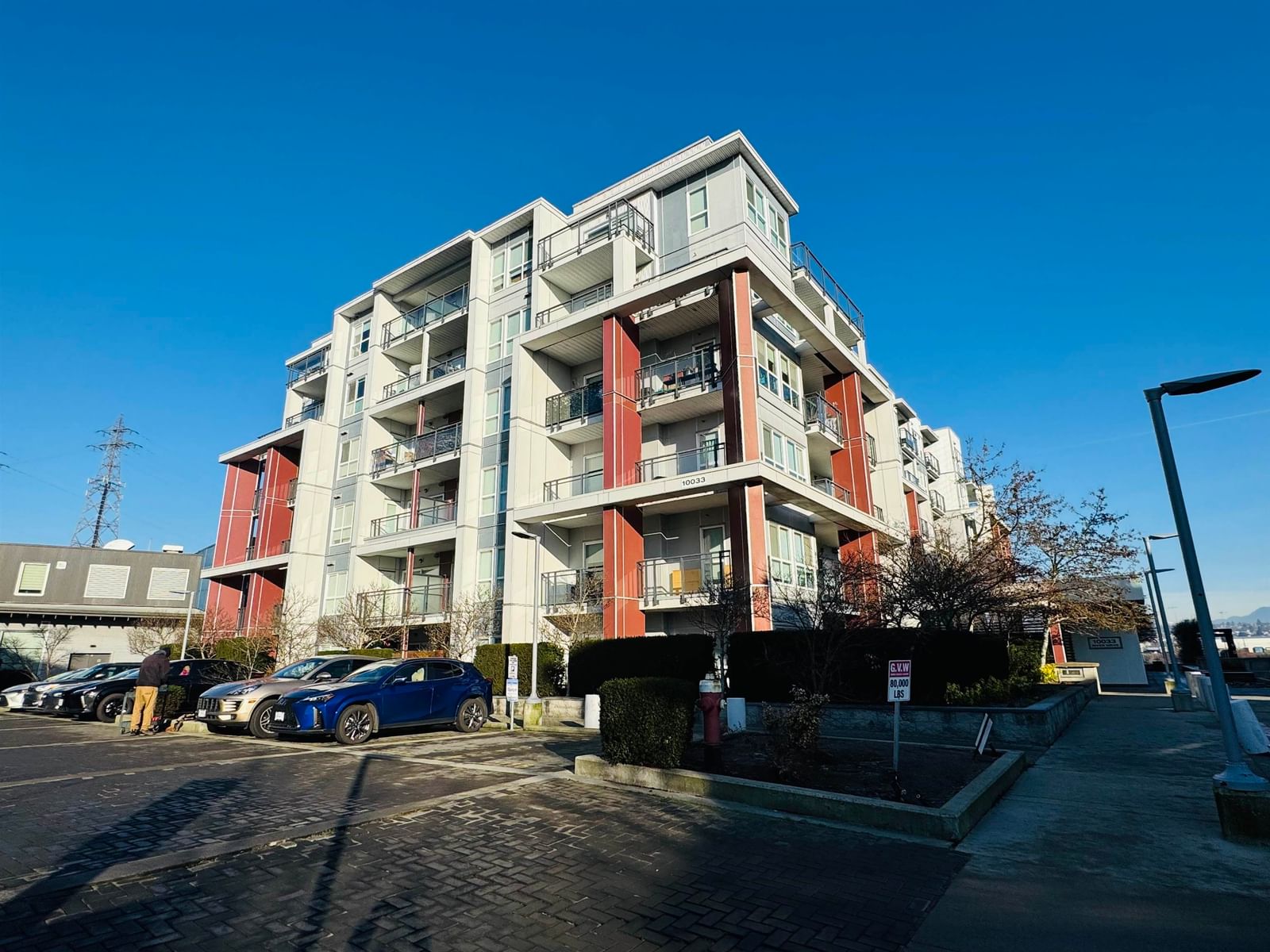 Listing Image 1