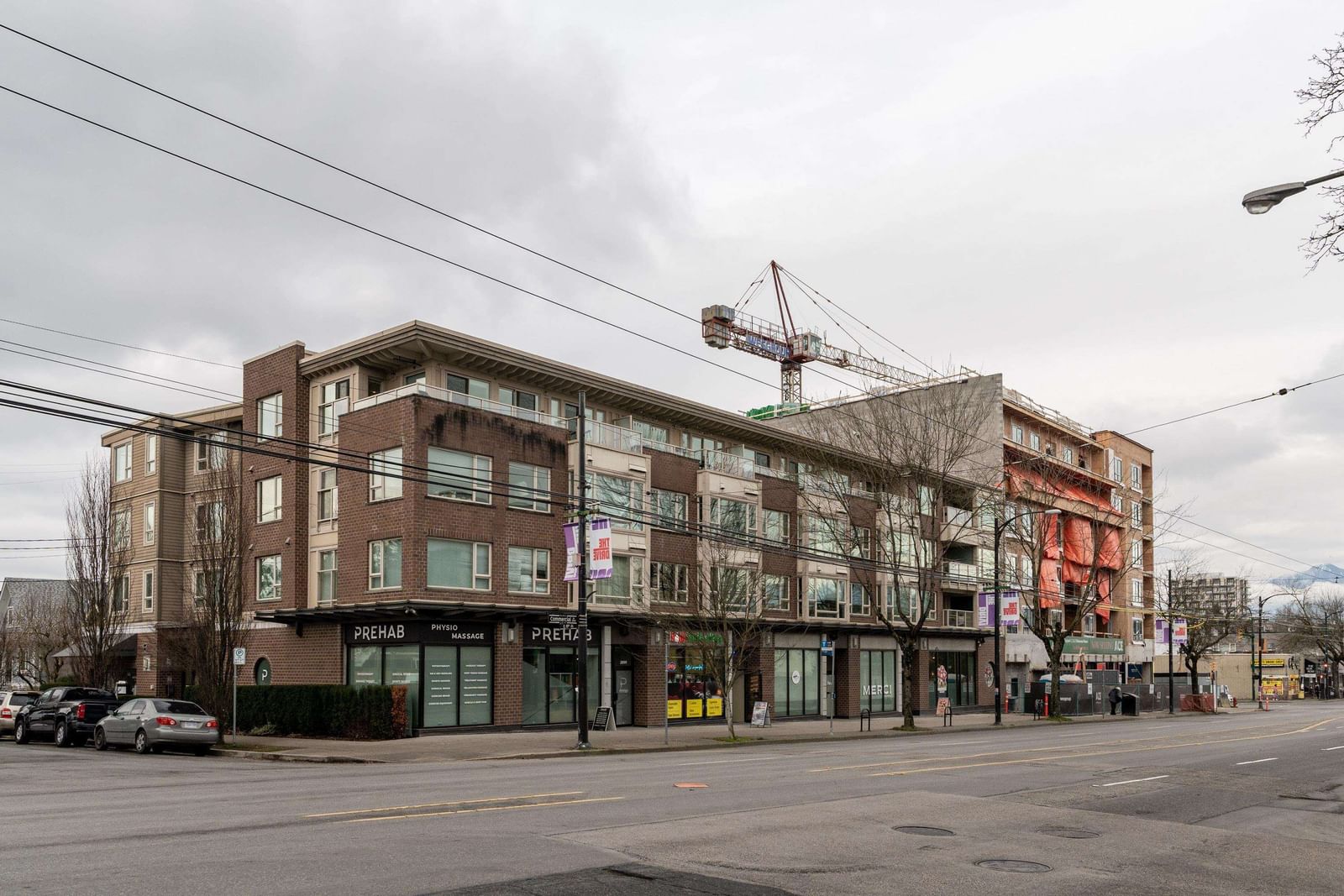 Listing Image 19