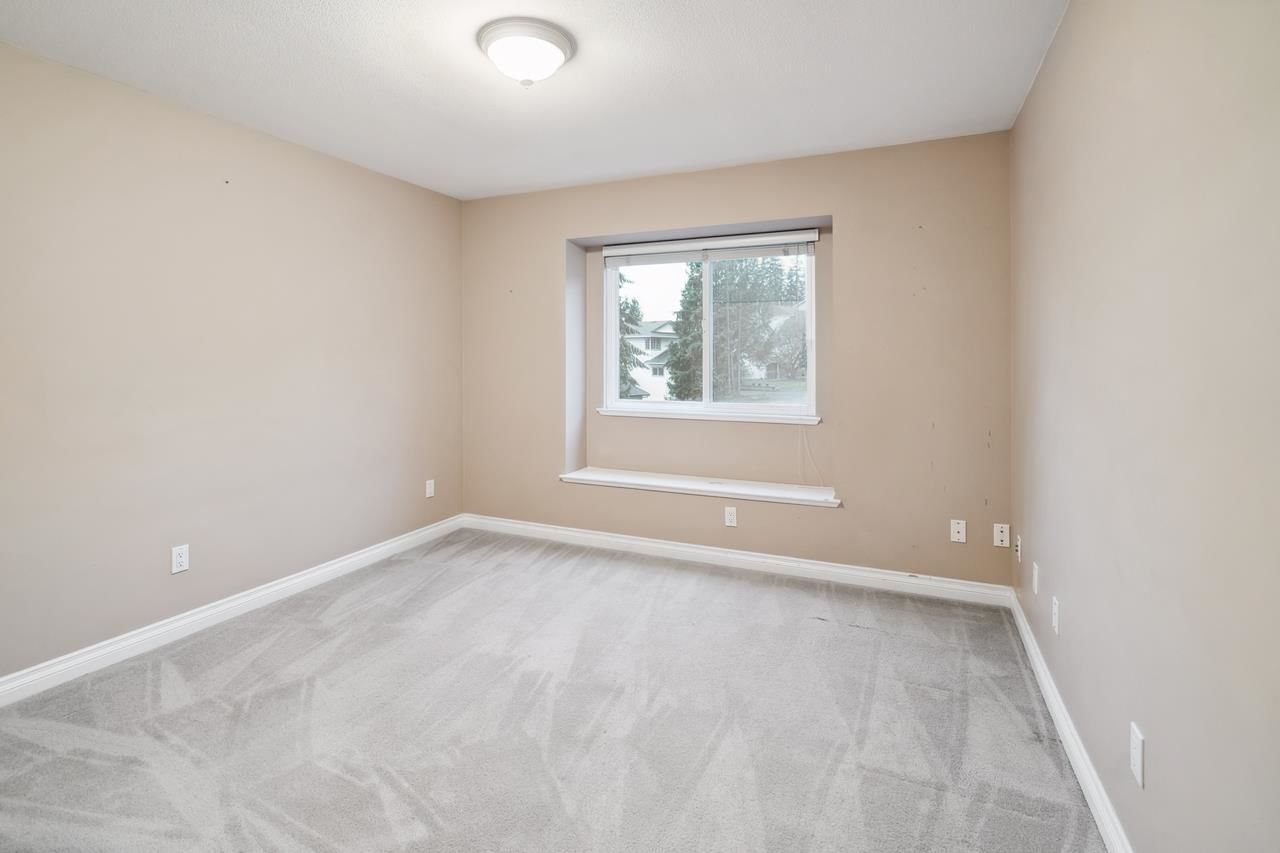 Listing Image 30