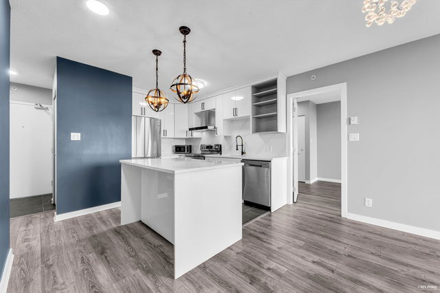 3502 - 1178 Heffley Crescent