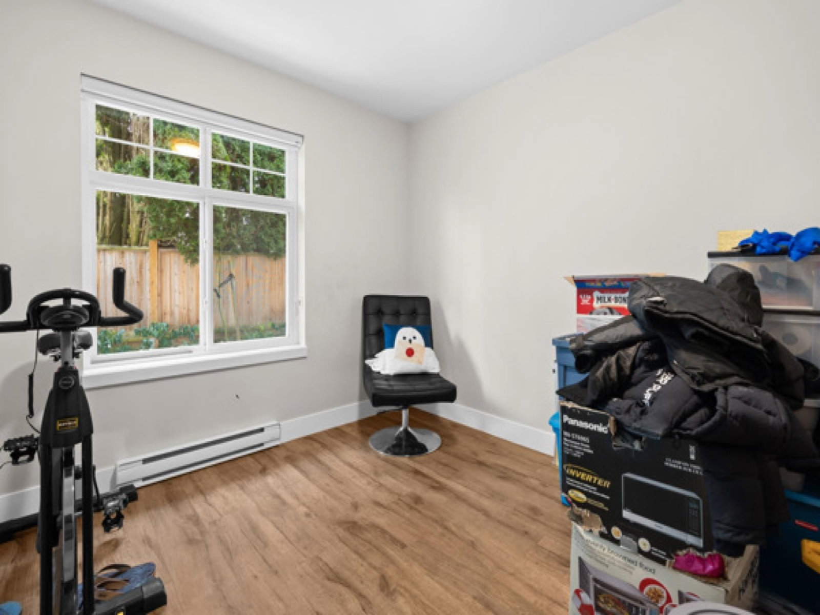 Listing Image 13