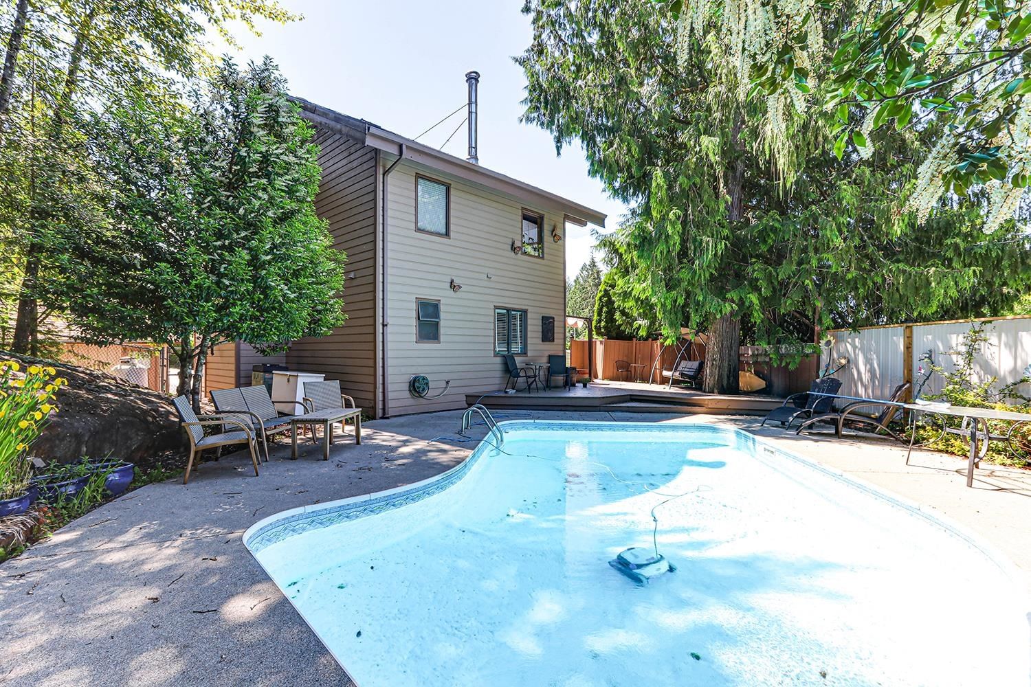 Listing Image 19