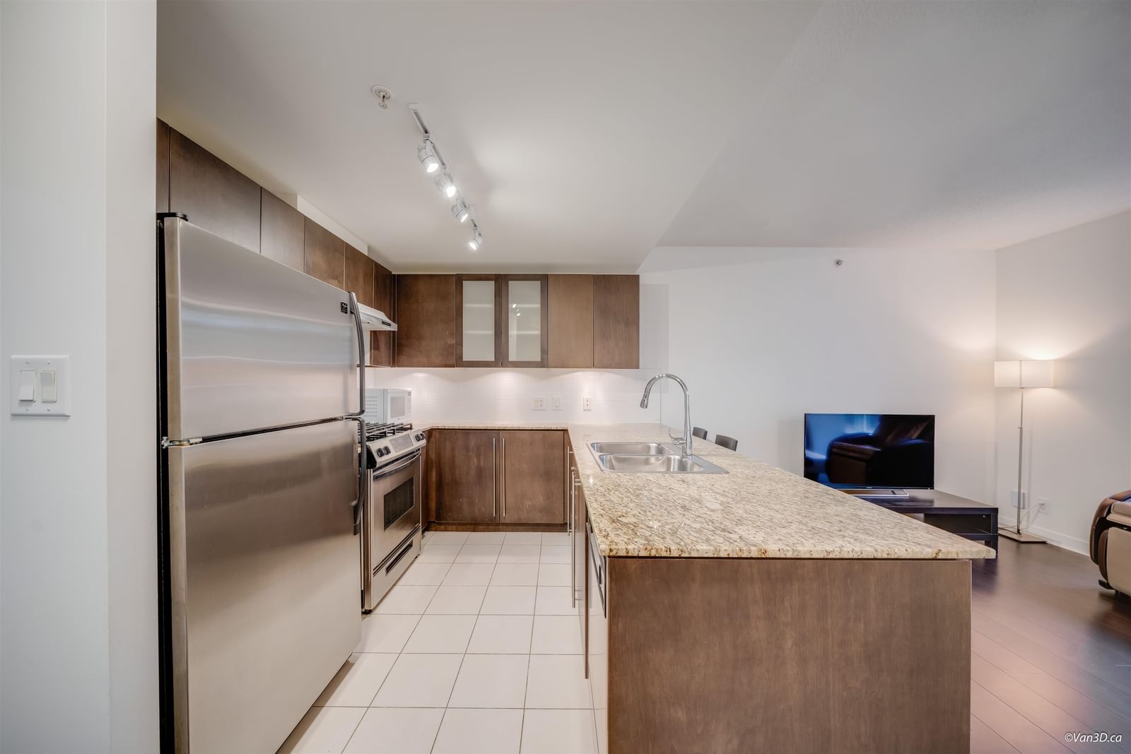 Listing Image 18