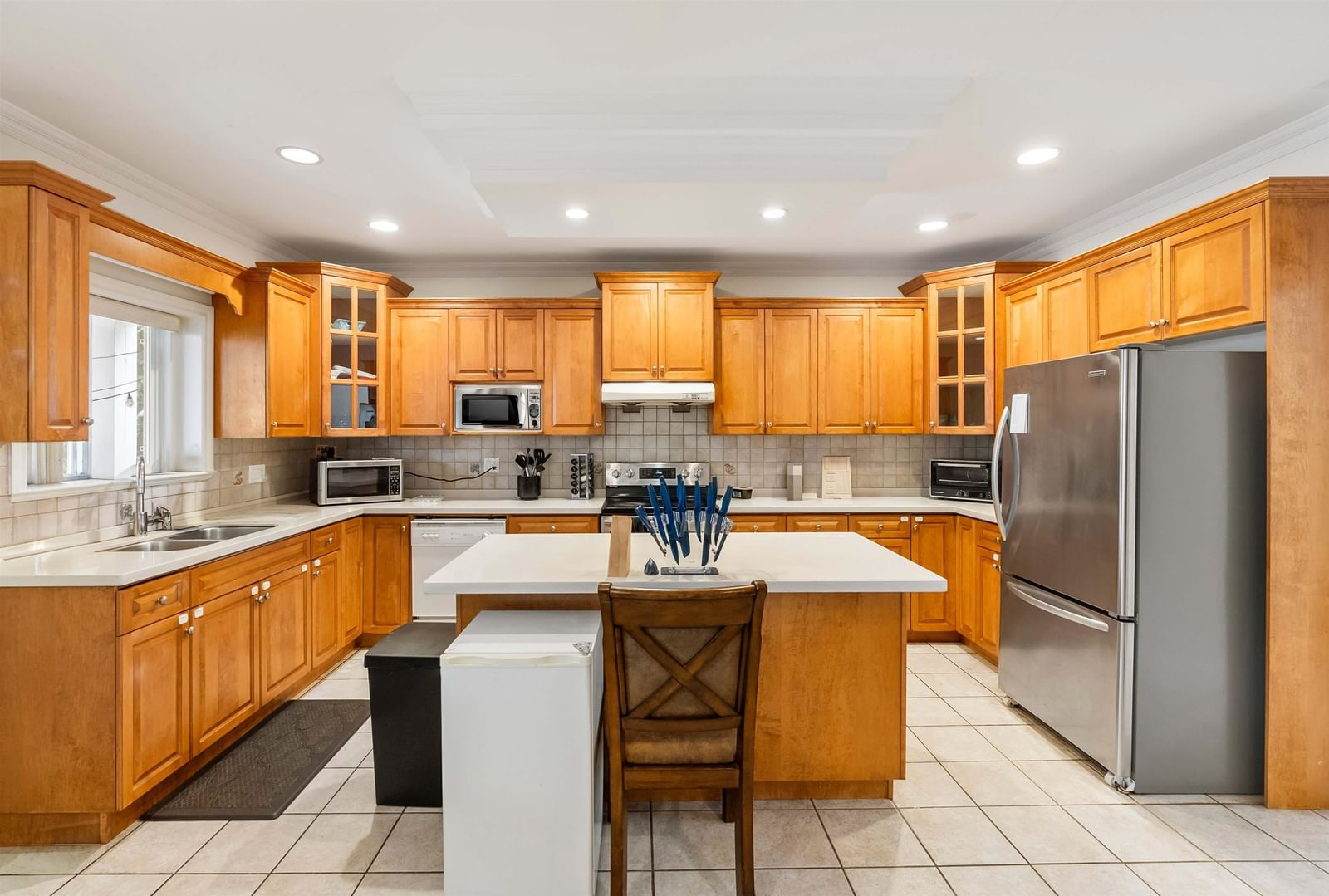 Listing Image 7