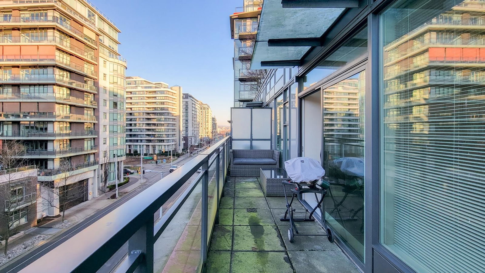 Listing Image 19