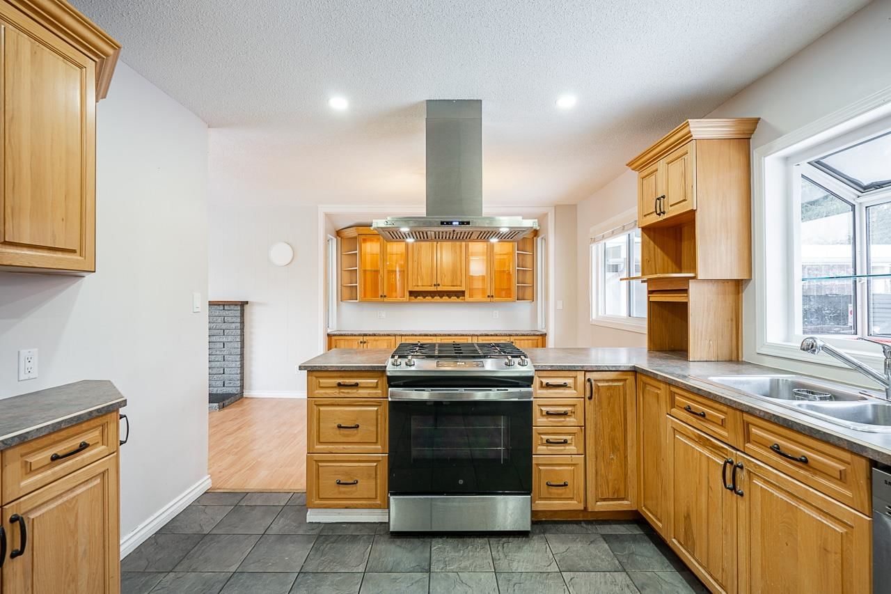 Listing Image 13