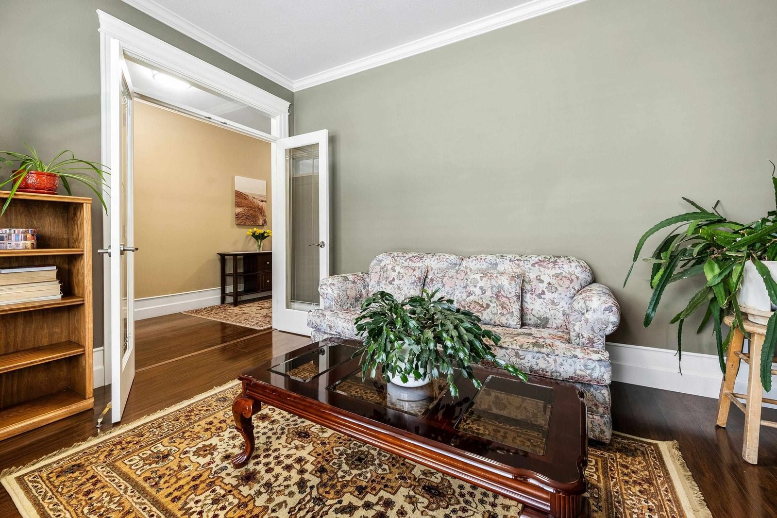 Listing Image 11