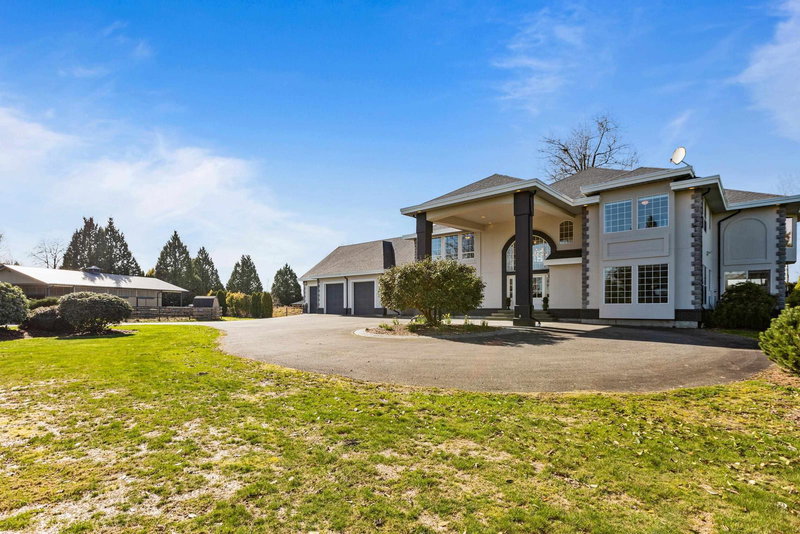 14531 Charlier Road, Pitt Meadows, V3Y 2T8 | Image 2