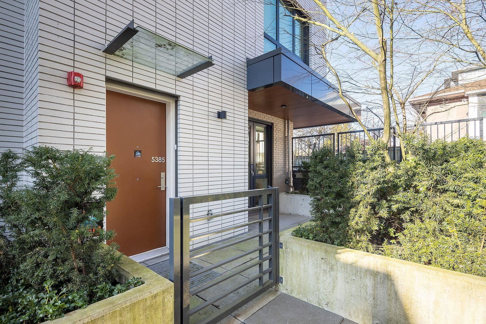 Listing Image 21