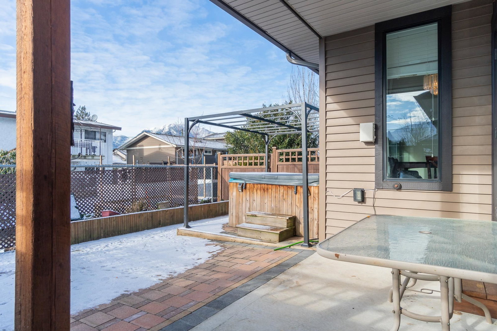 Listing Image 16