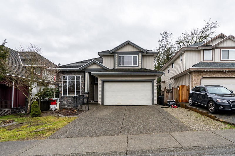 8472 168 Street, Surrey, British Columbia