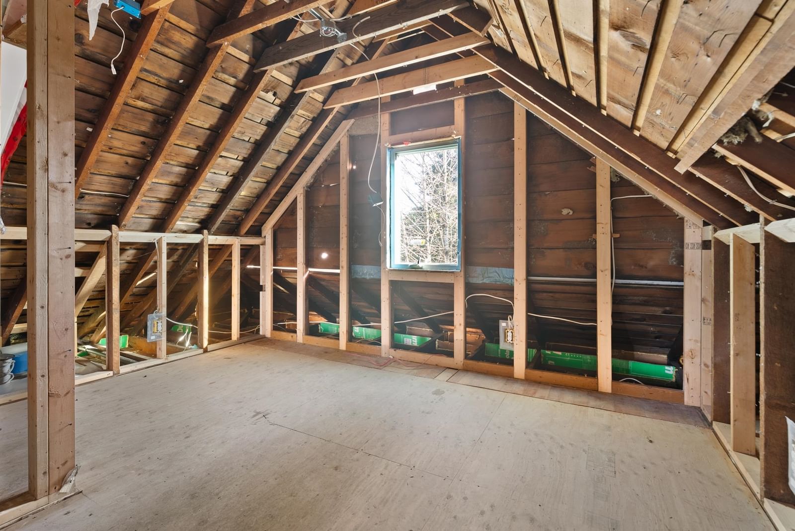 Listing Image 17