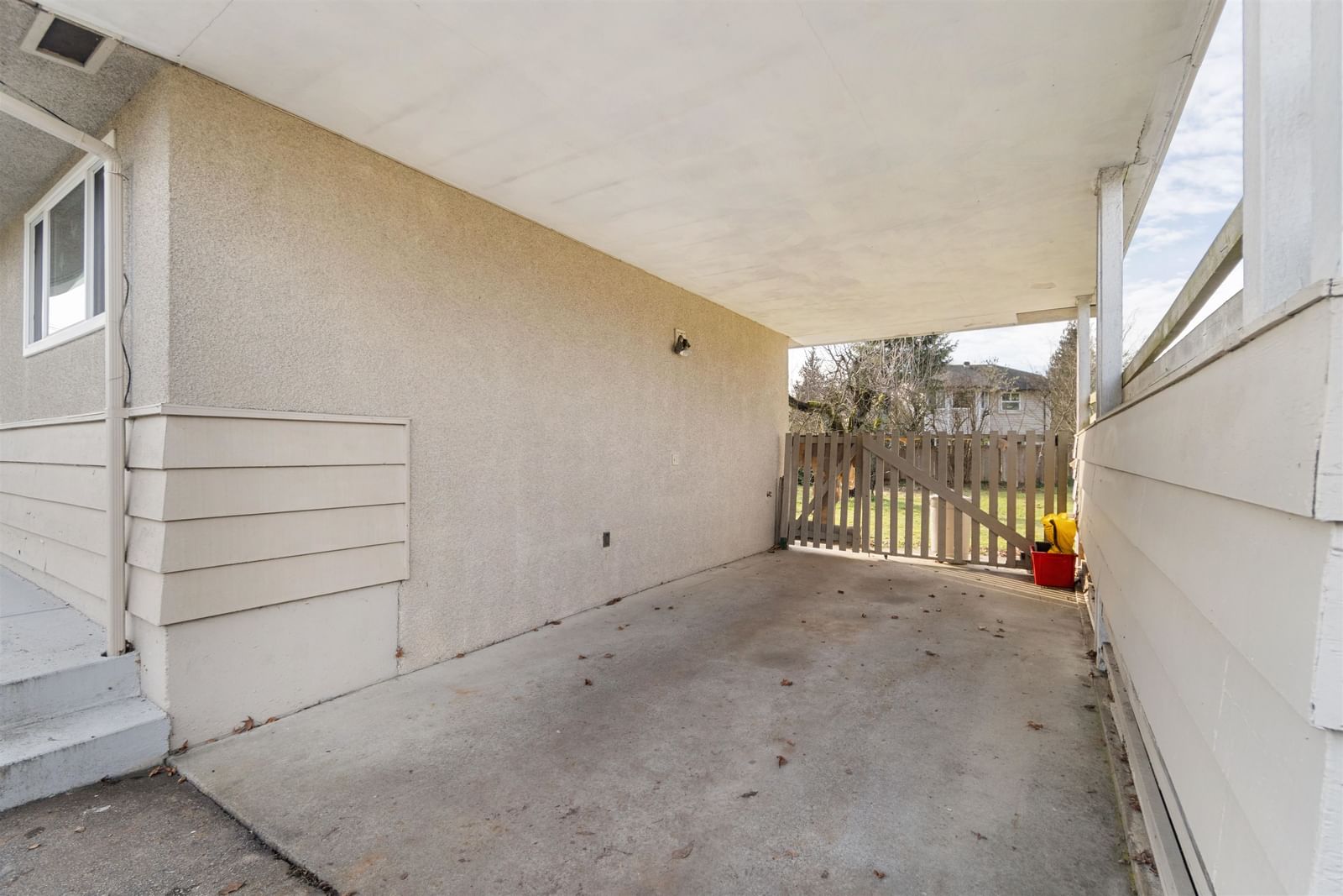 Listing Image 26