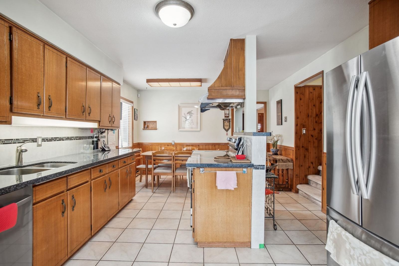 Listing Image 16