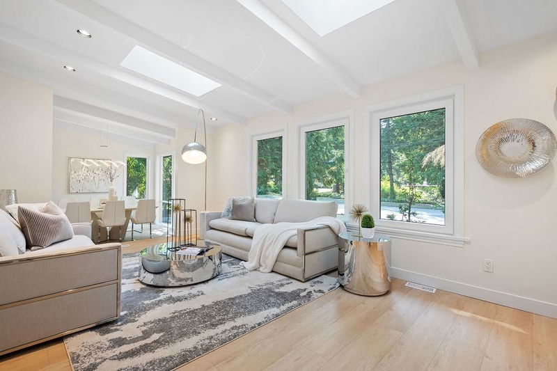 4692 Glenwood Avenue, North Vancouver, British Columbia