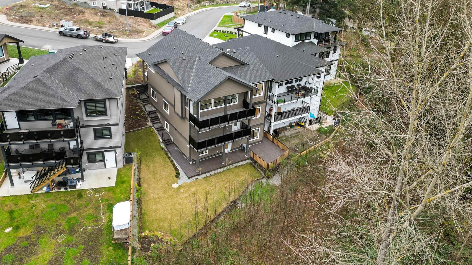 Listing Image 20