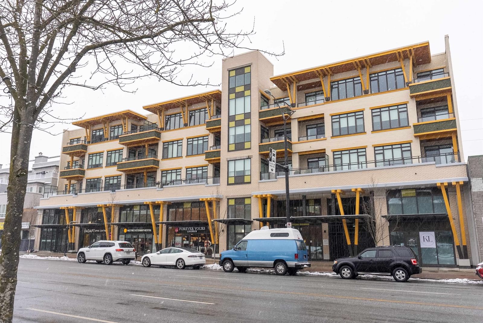 Listing Image 1