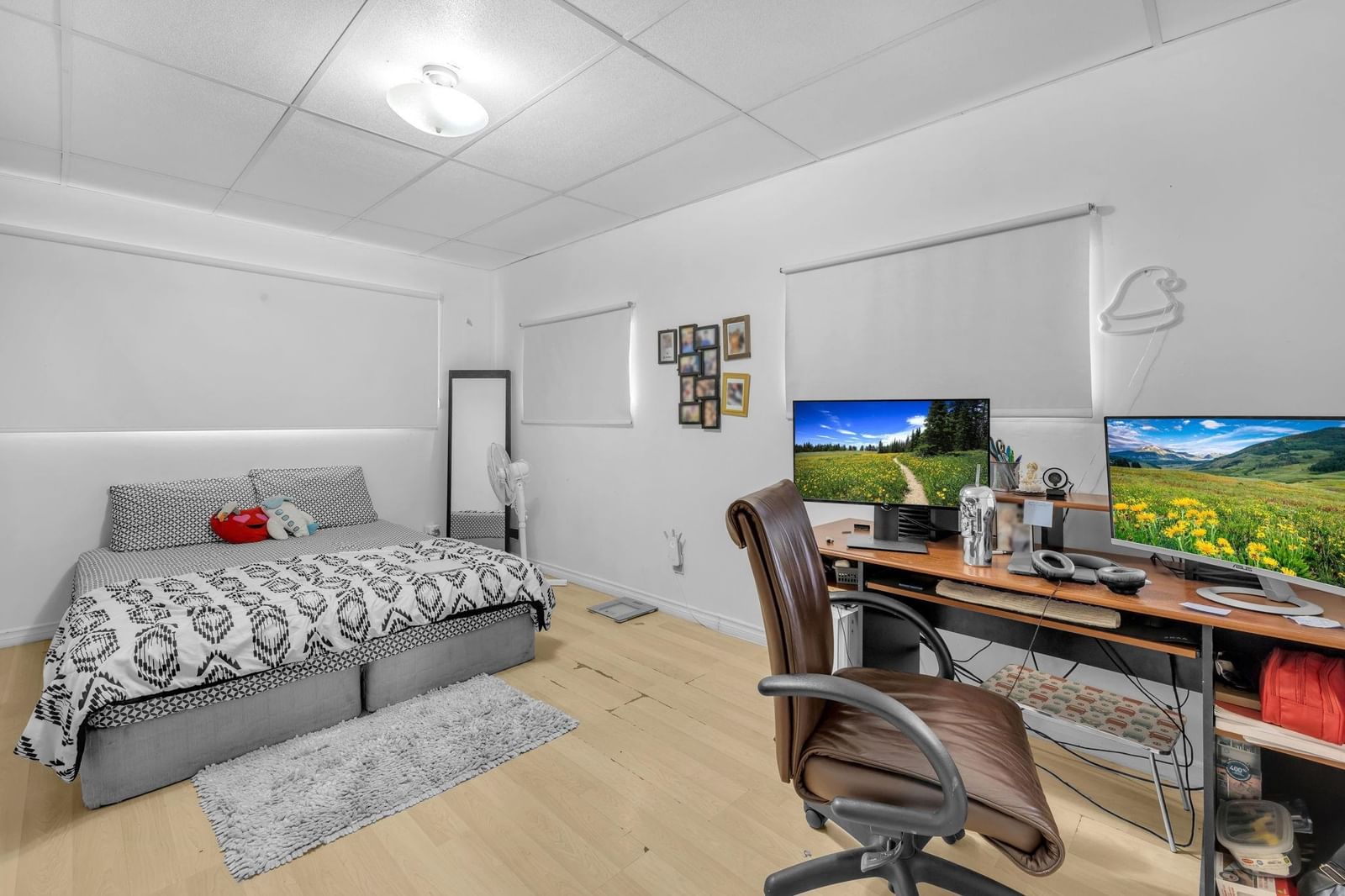 Listing Image 21