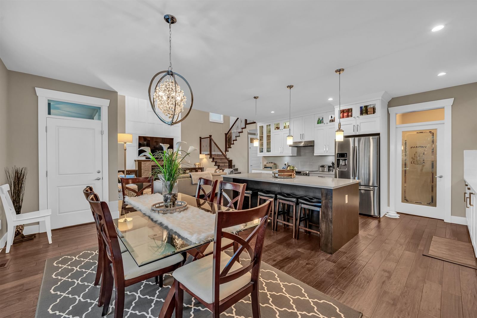 Listing Image 15