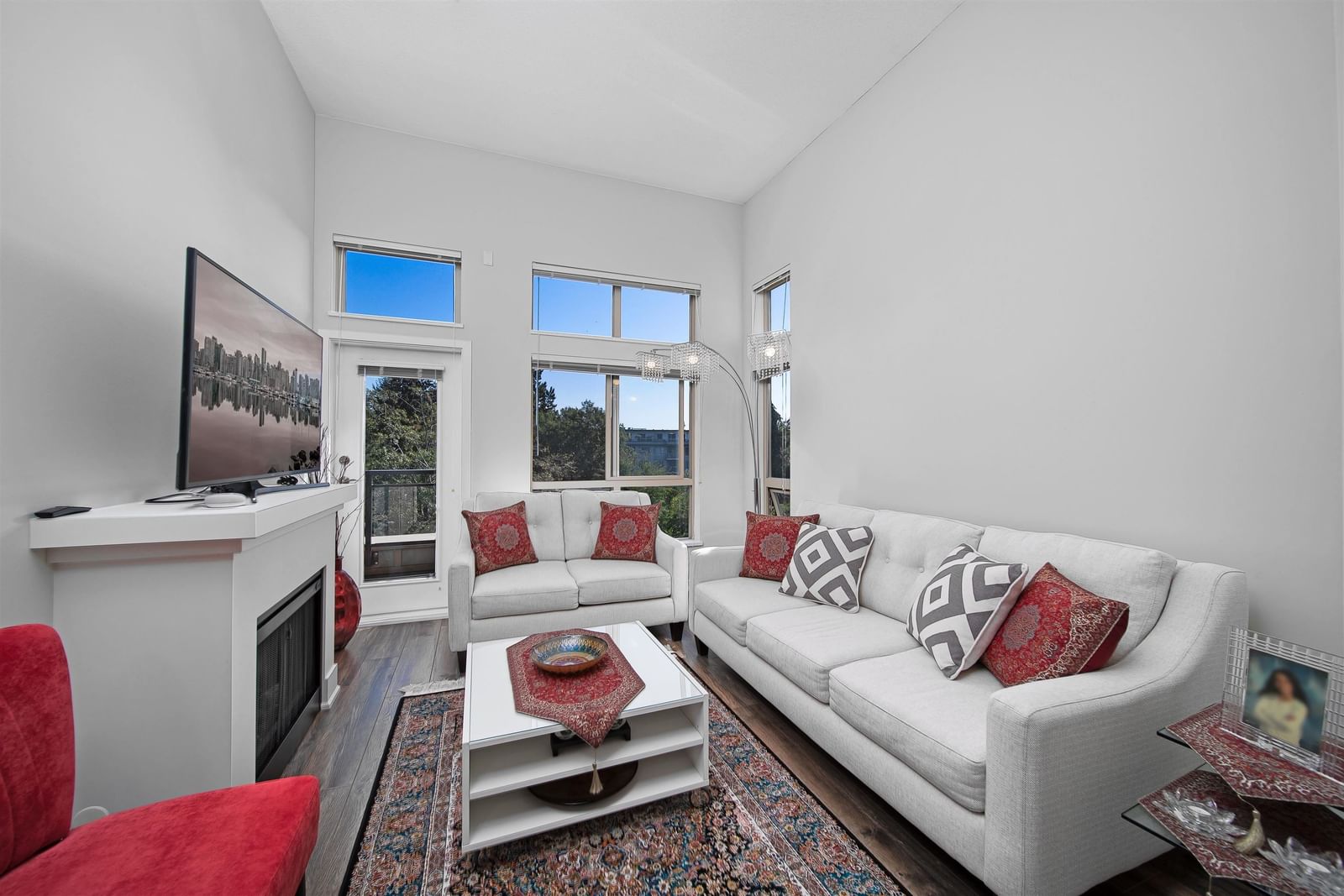 Listing Image 21