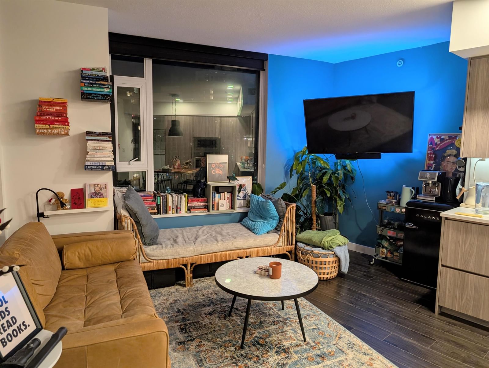 Listing Image 9