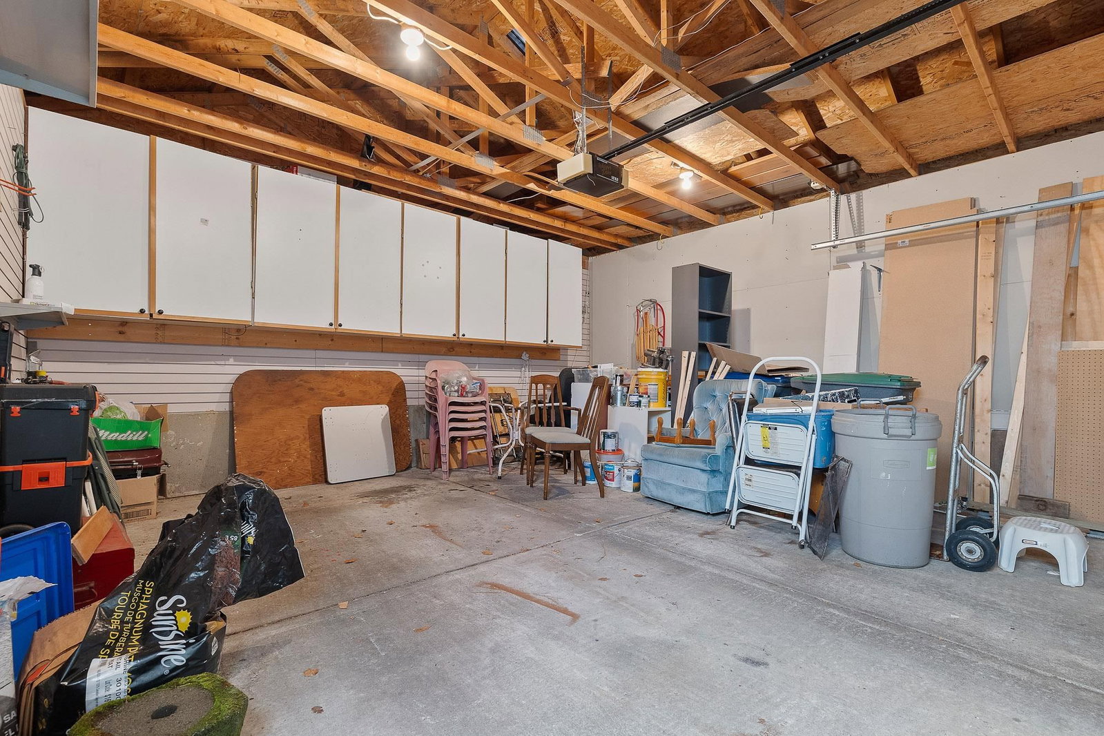 Listing Image 27