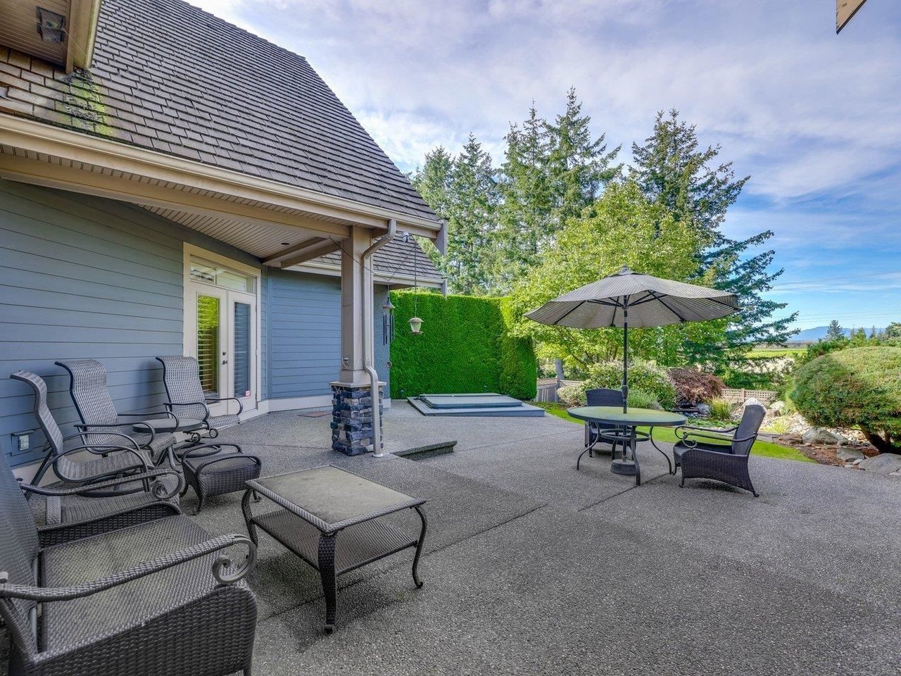 Listing Image 14