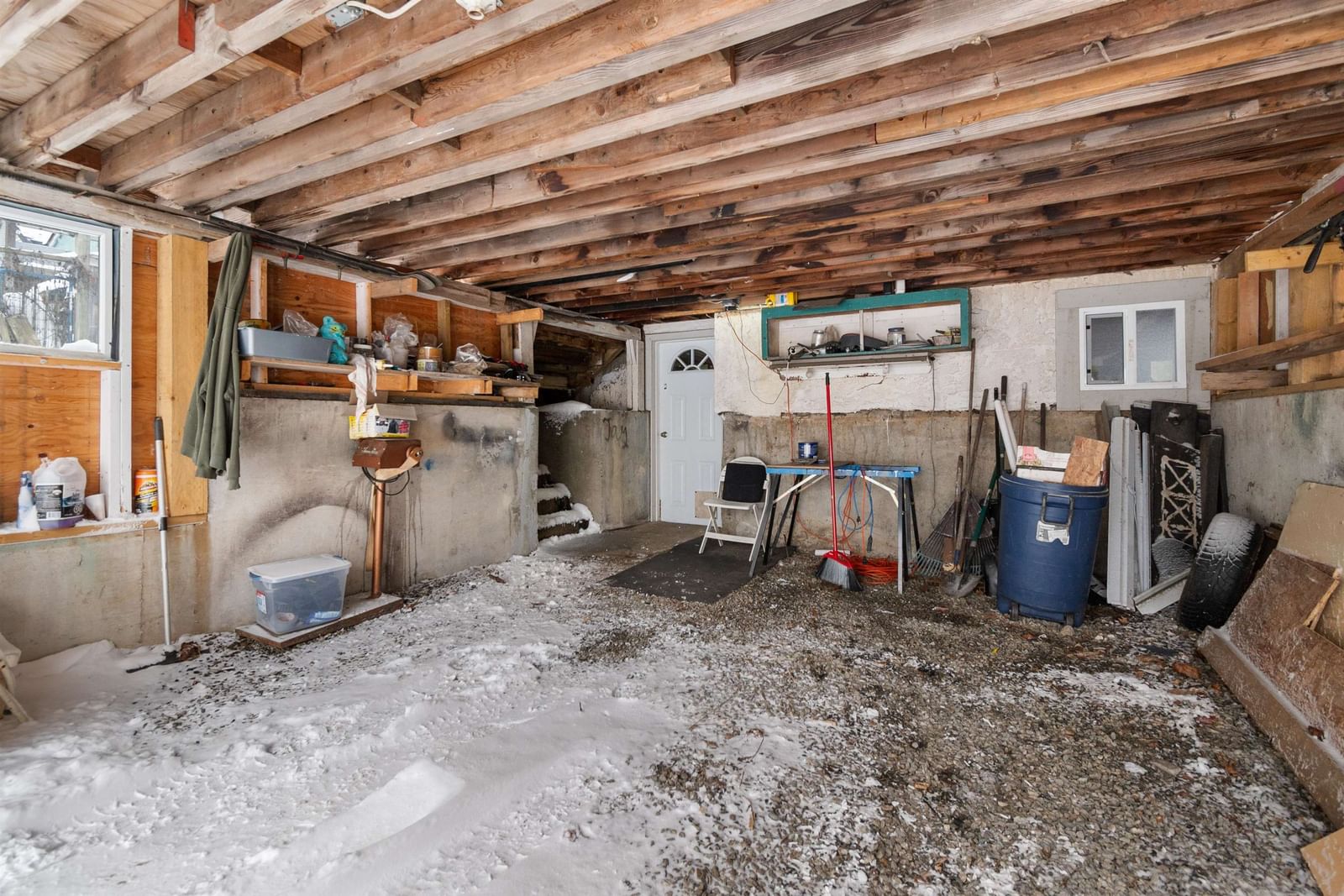 Listing Image 16