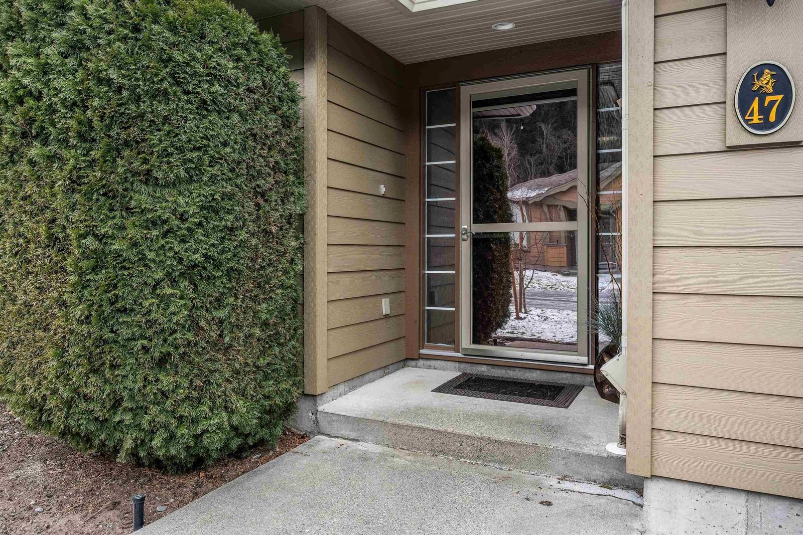 Listing Image 8