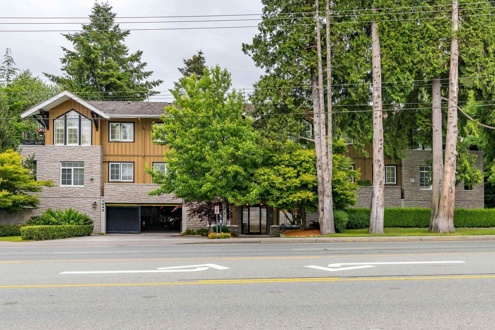 Listing Image 28