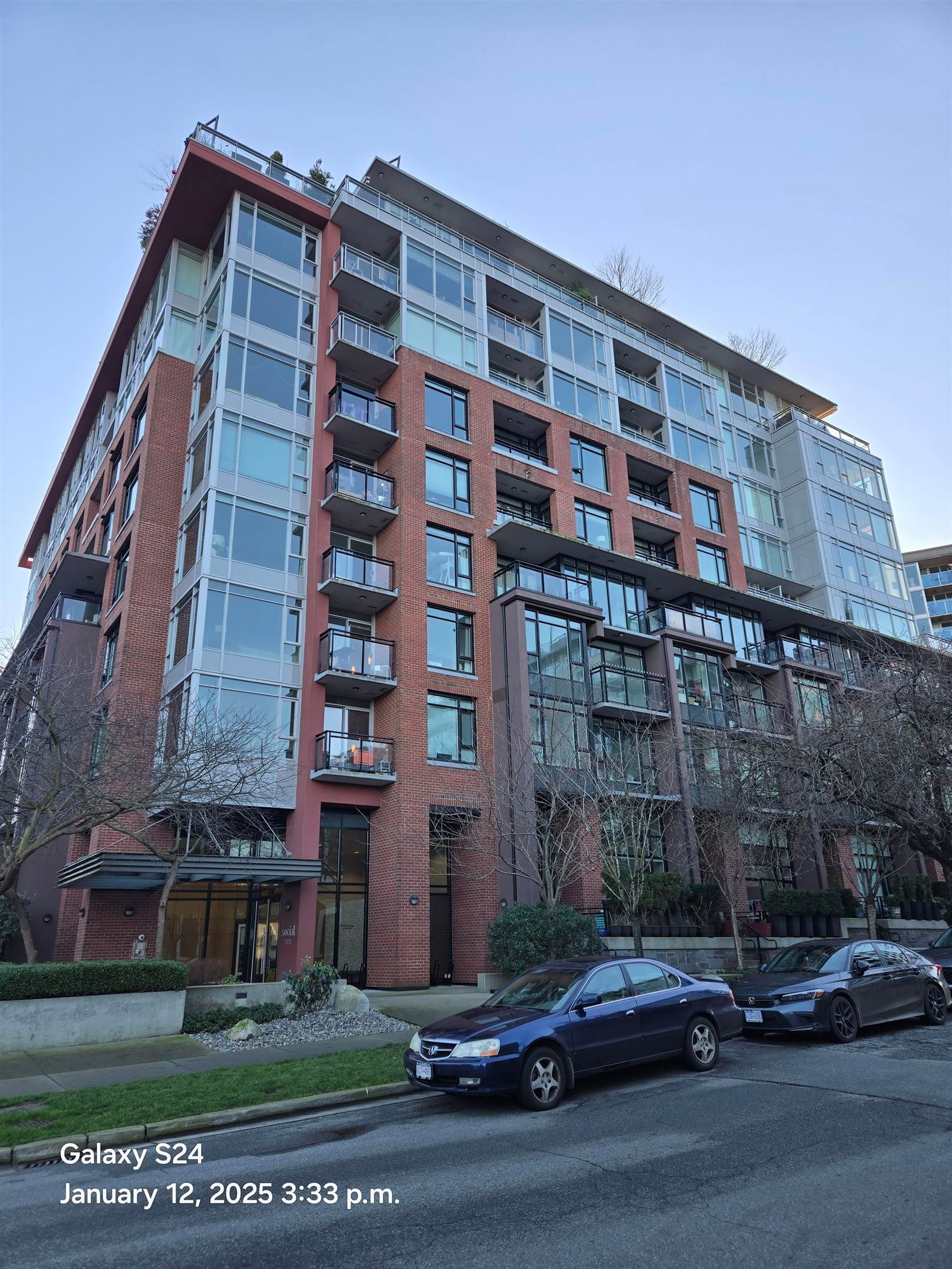 Listing Image 1