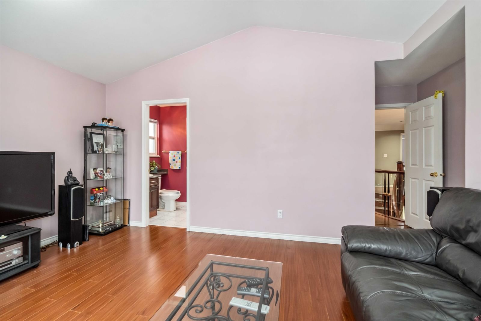 Listing Image 35