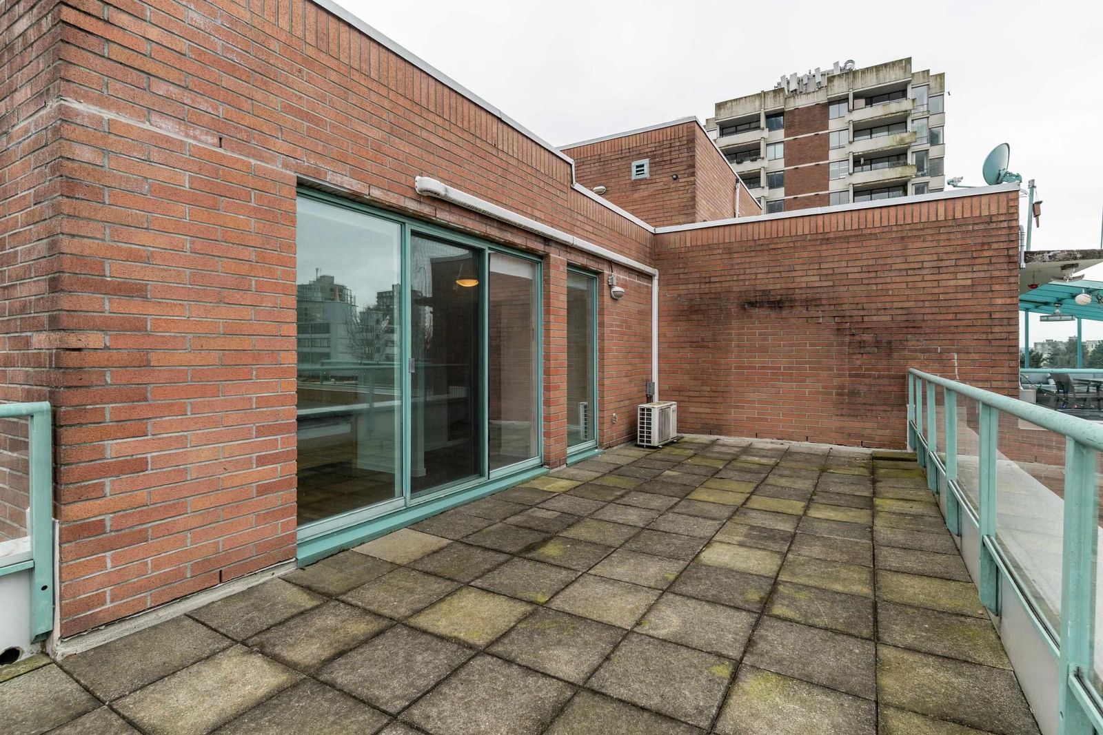 Listing Image 28