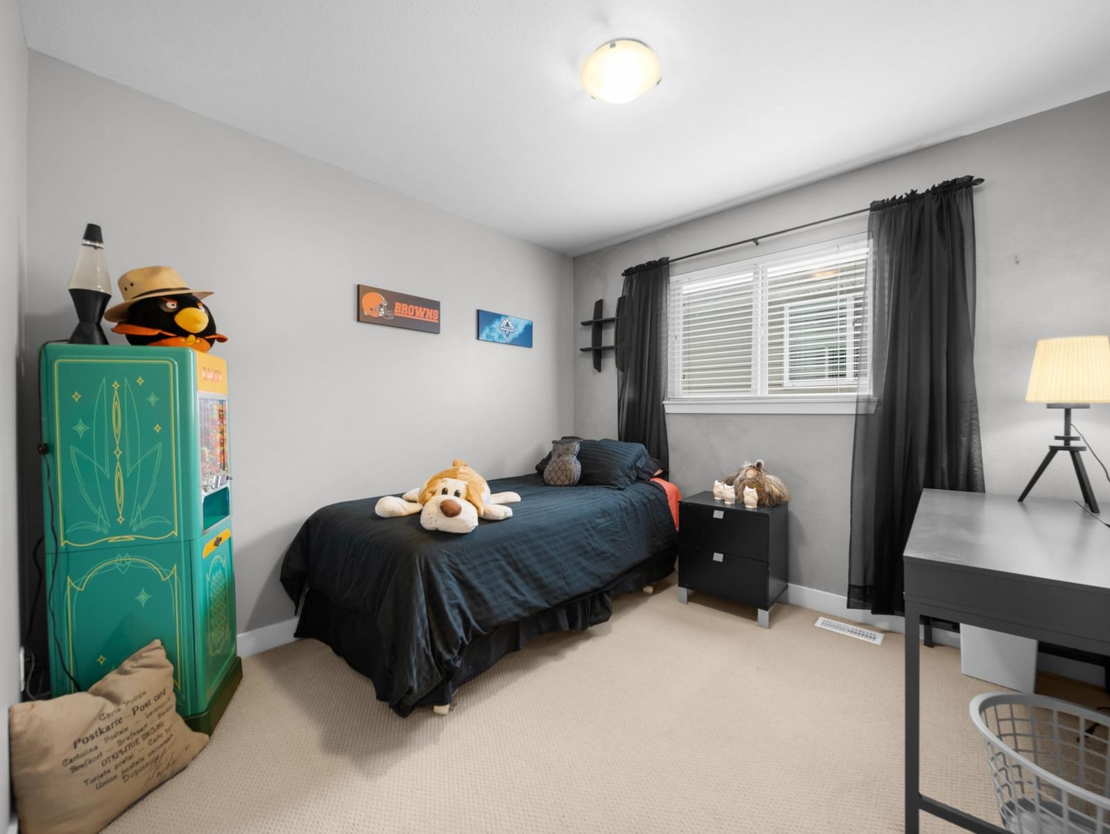 Listing Image 20