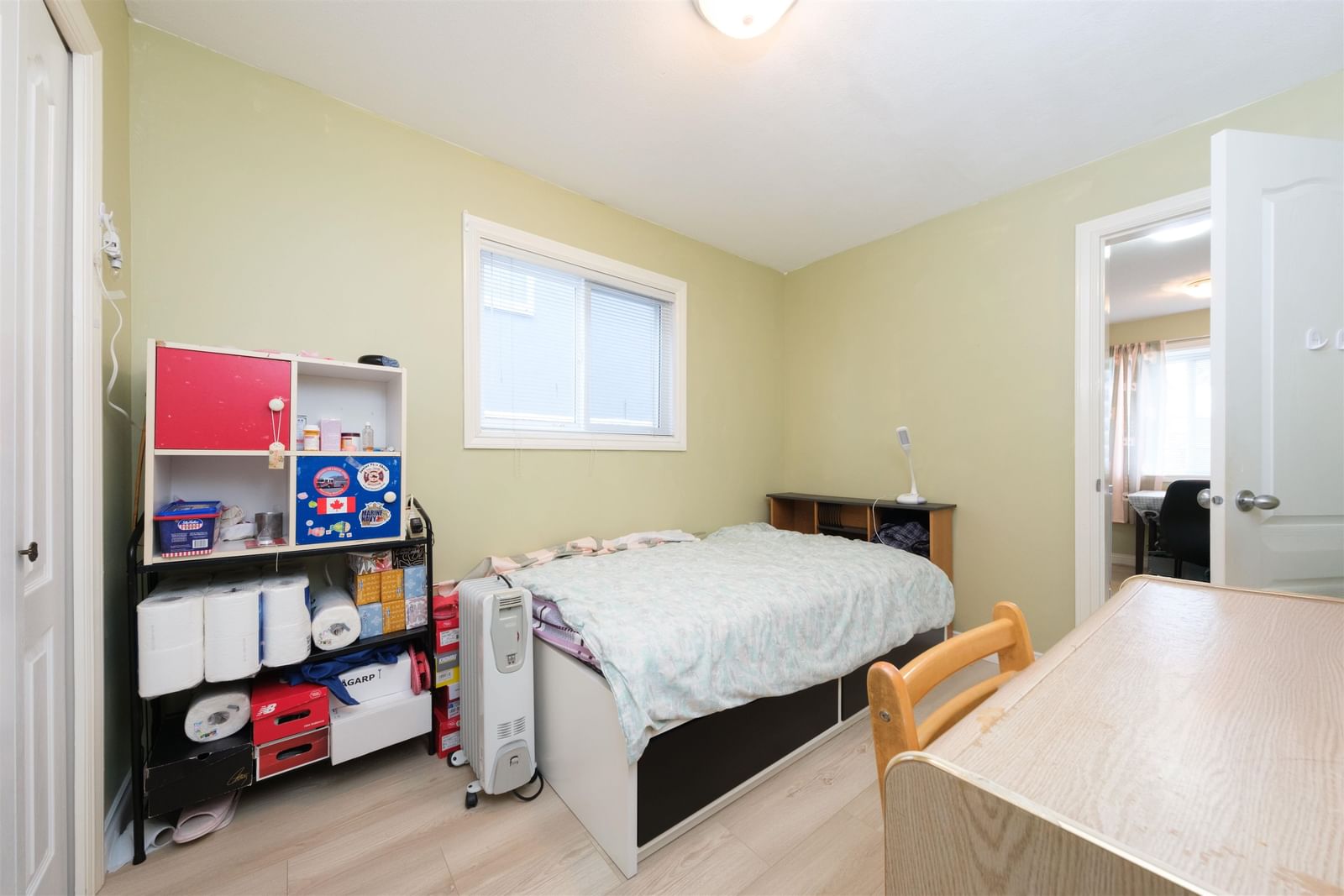 Listing Image 18