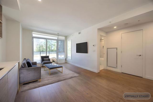 407 - 595 Austin Avenue