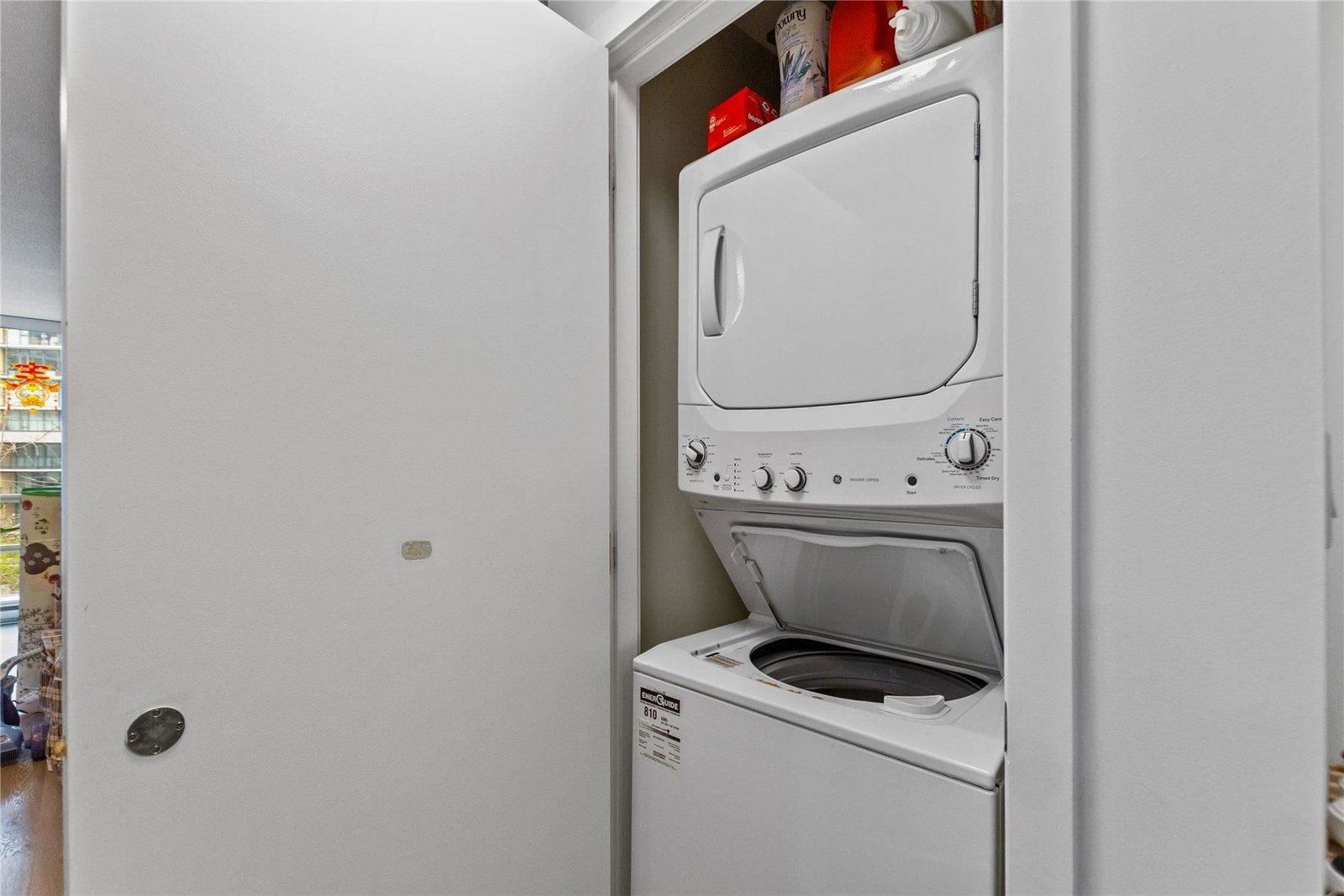 Listing Image 19