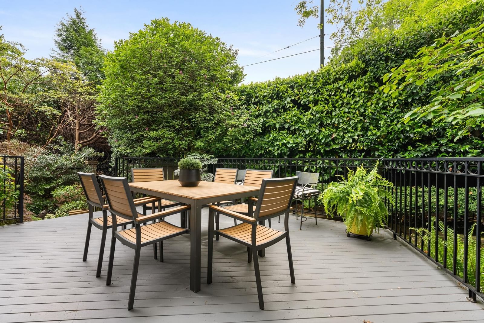 Listing Image 26