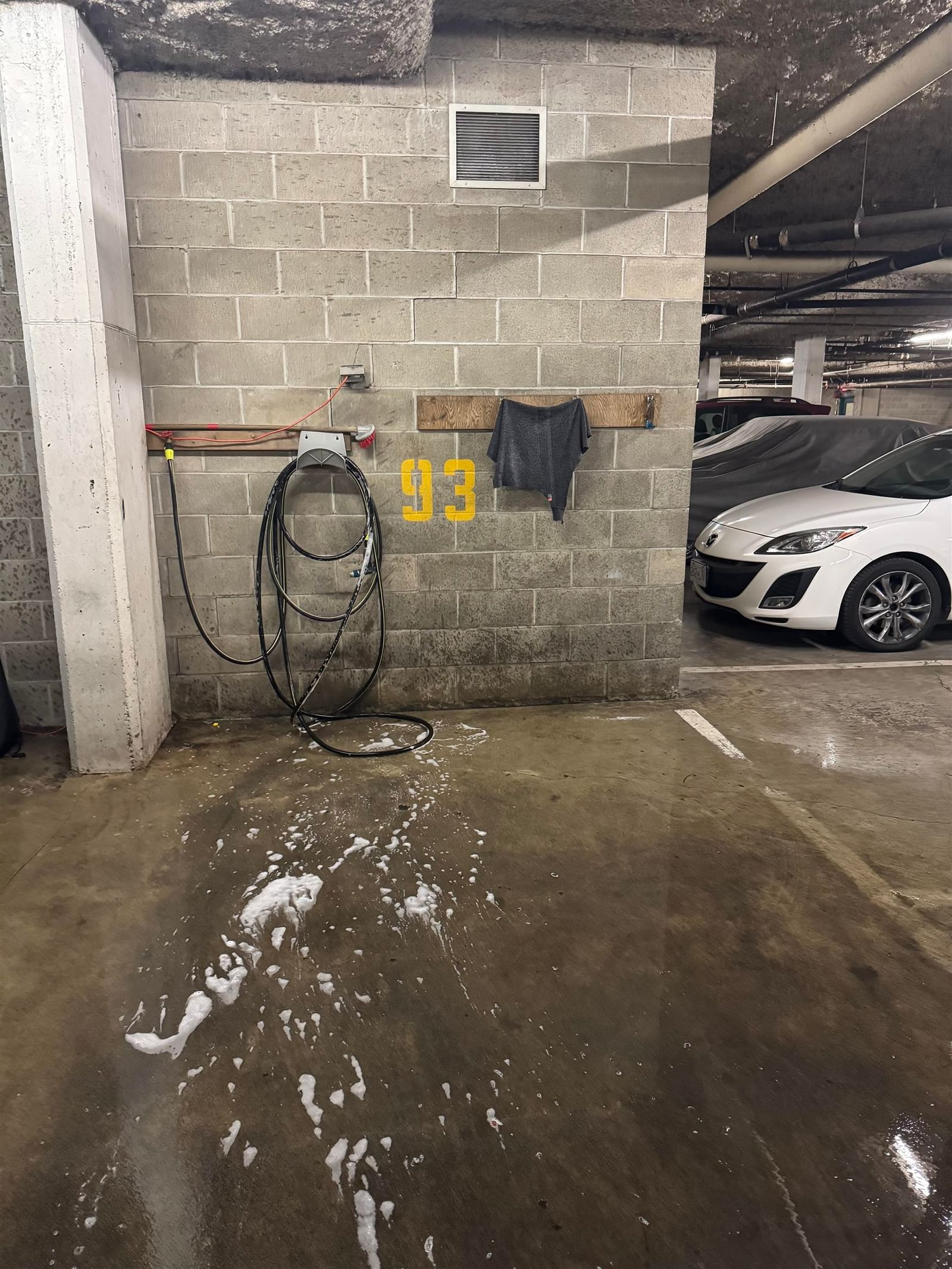 Listing Image 32