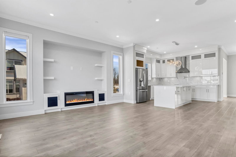 19685 74 Avenue, Langley, V2Y 3R5 | Image 2