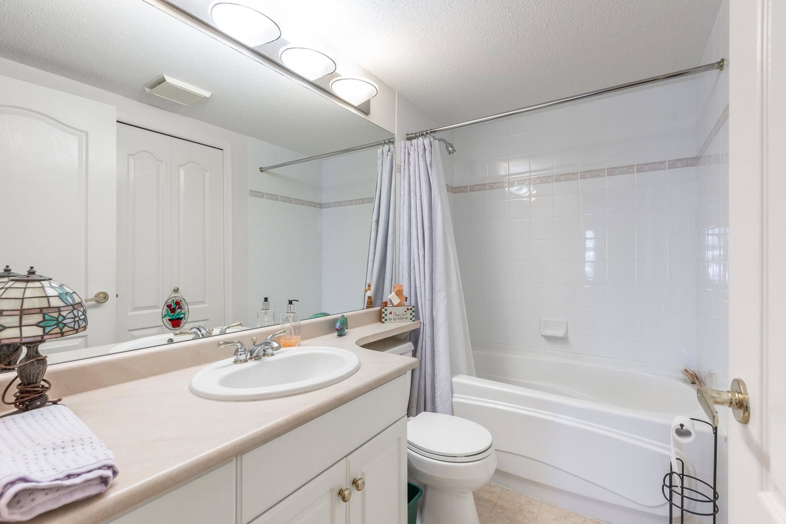 Listing Image 26
