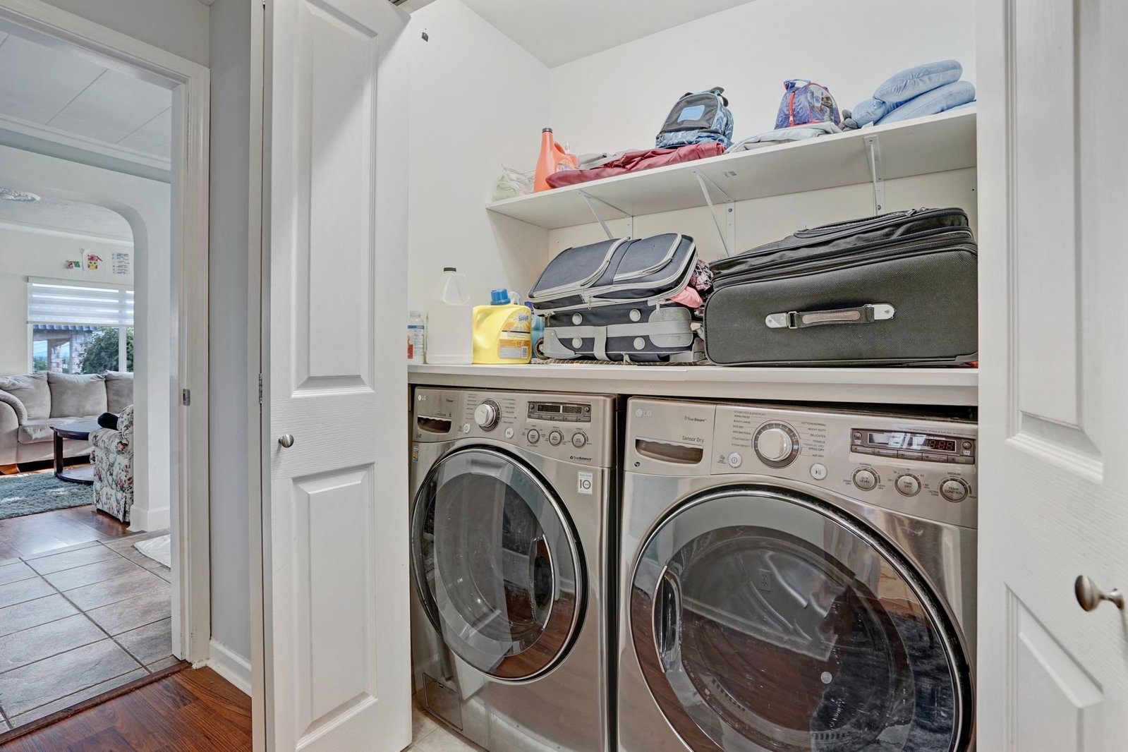 Listing Image 13