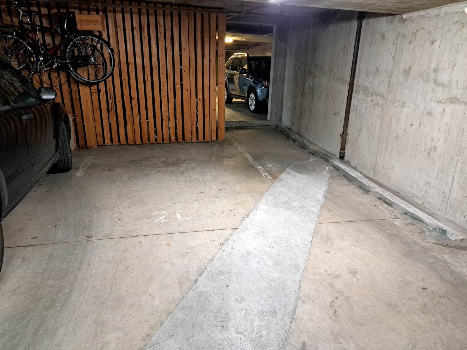 Listing Image 24