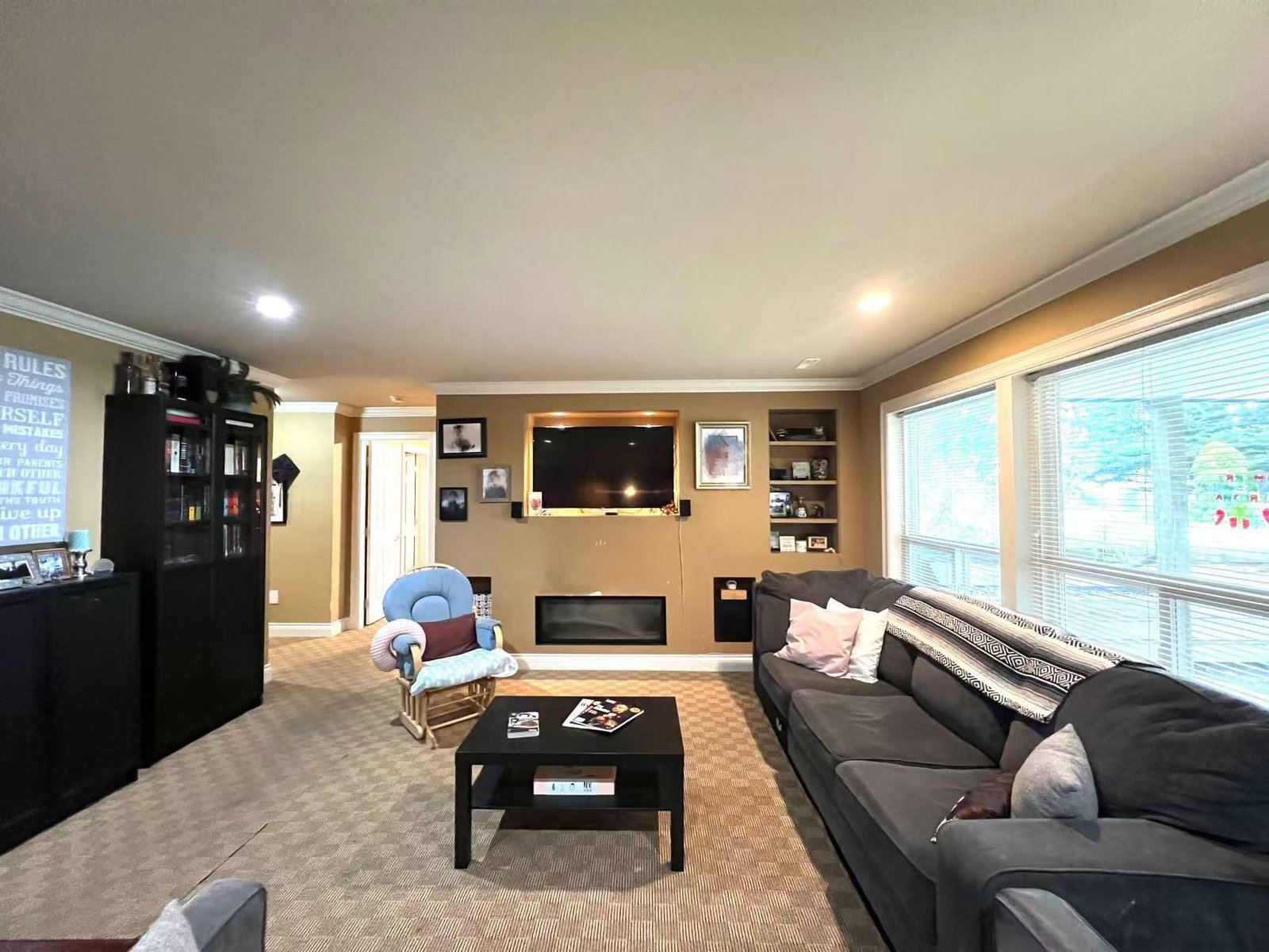 Listing Image 25