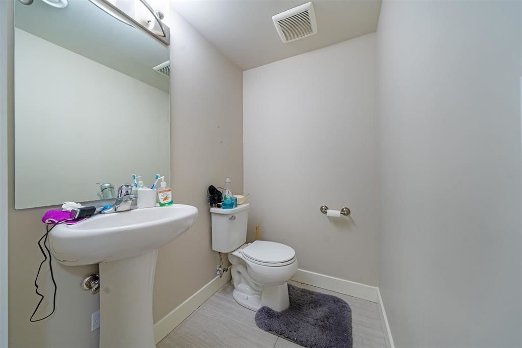 Listing Image 30