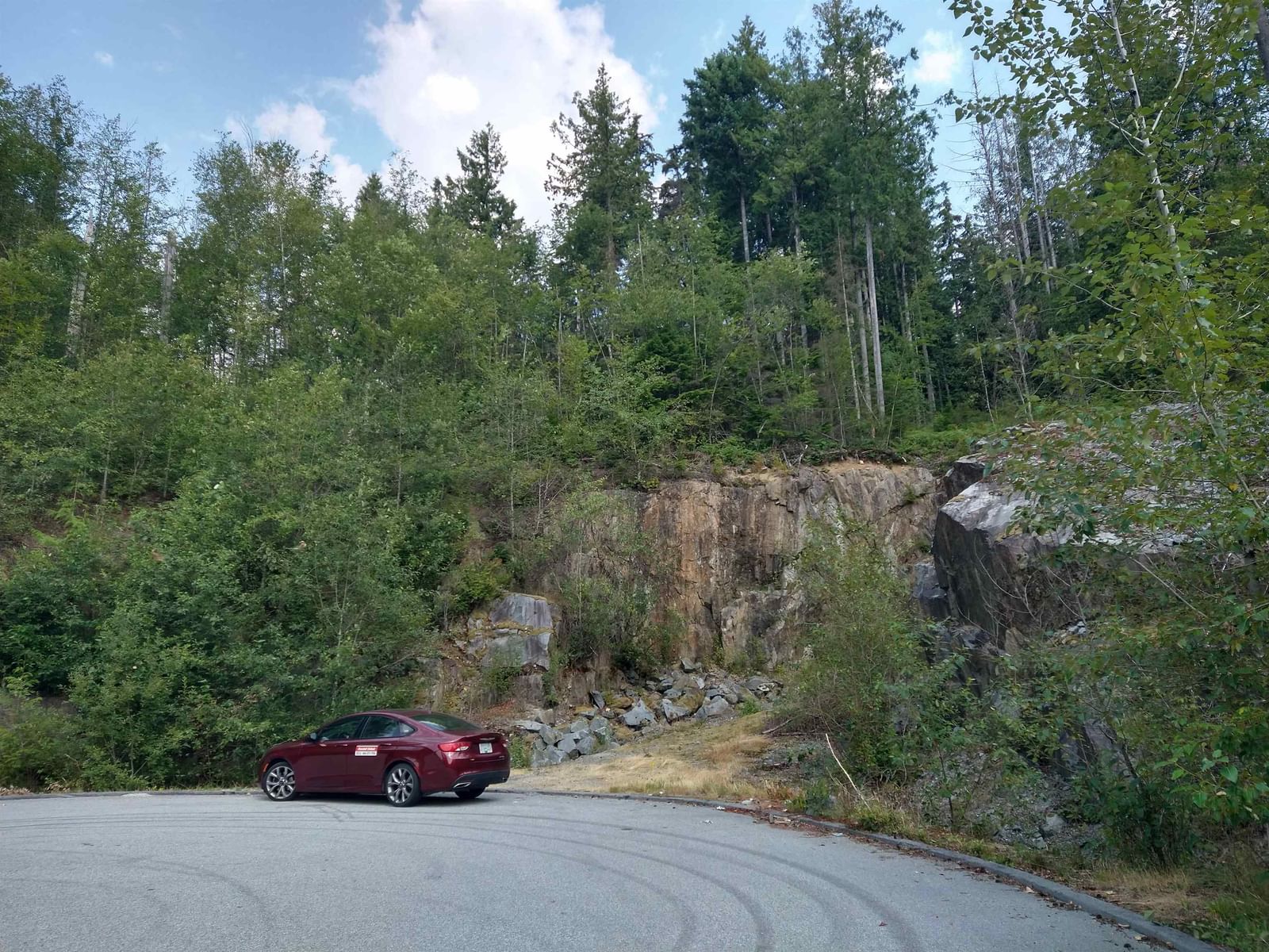 Listing Image 8