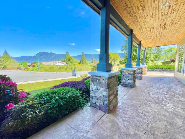 6155 Highmoor Place