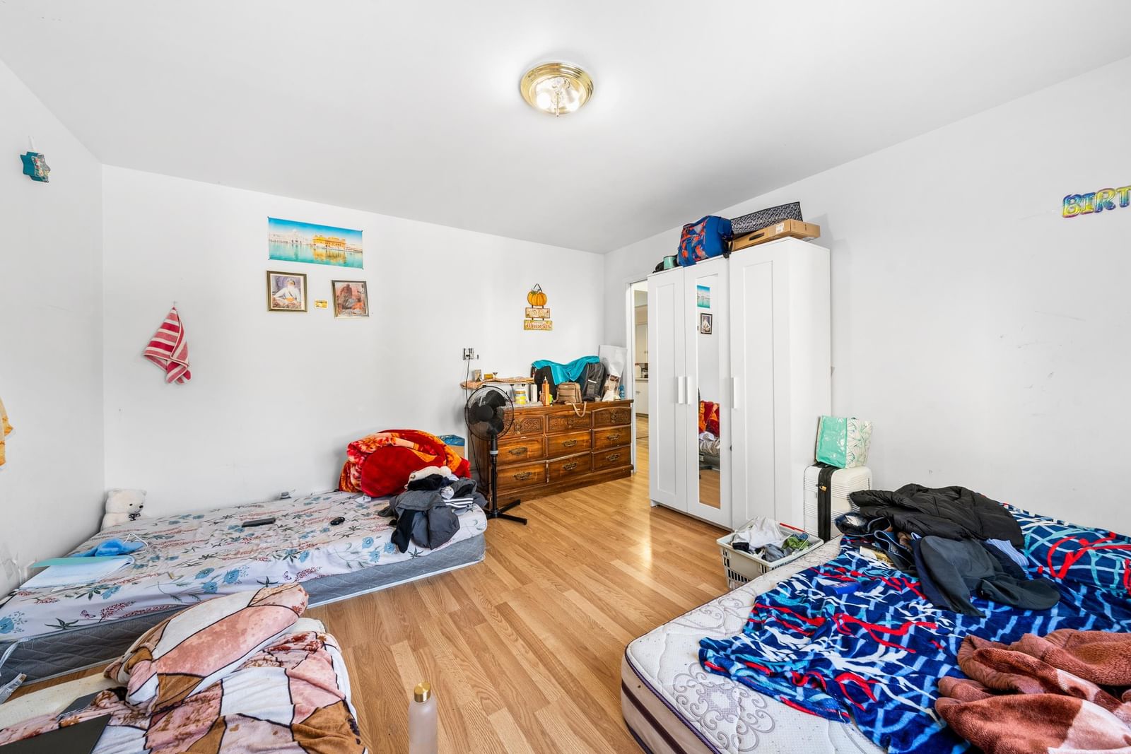 Listing Image 37