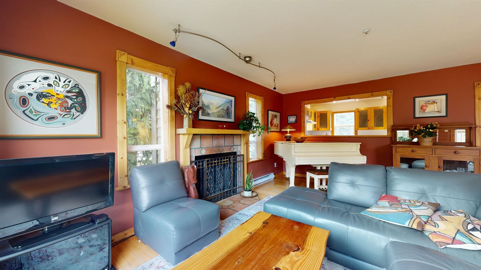 Listing Image 6